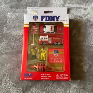 FDNY Toy Gift Set